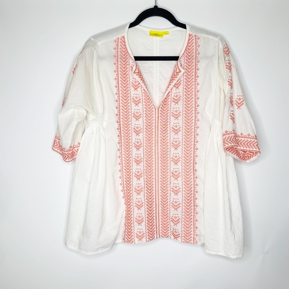 Roller Rabbit Bhopali Mada Smocked Top Size Medium - Picture 2 of 5